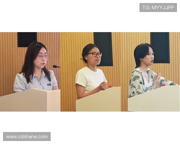 王娜专访:从新手到职业选手的CSGO成长之路与心得分享 王娜专访:从新手到职业选手的CSGO成长之路与心得分享