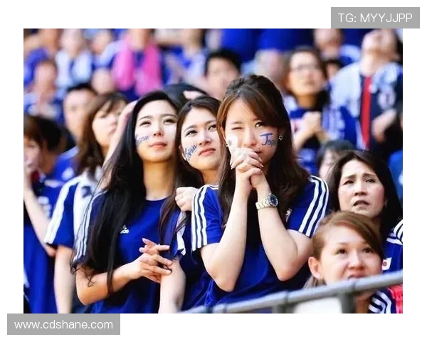 探索足球俱乐部文化的深度影响与全球球迷群体的情感纽带